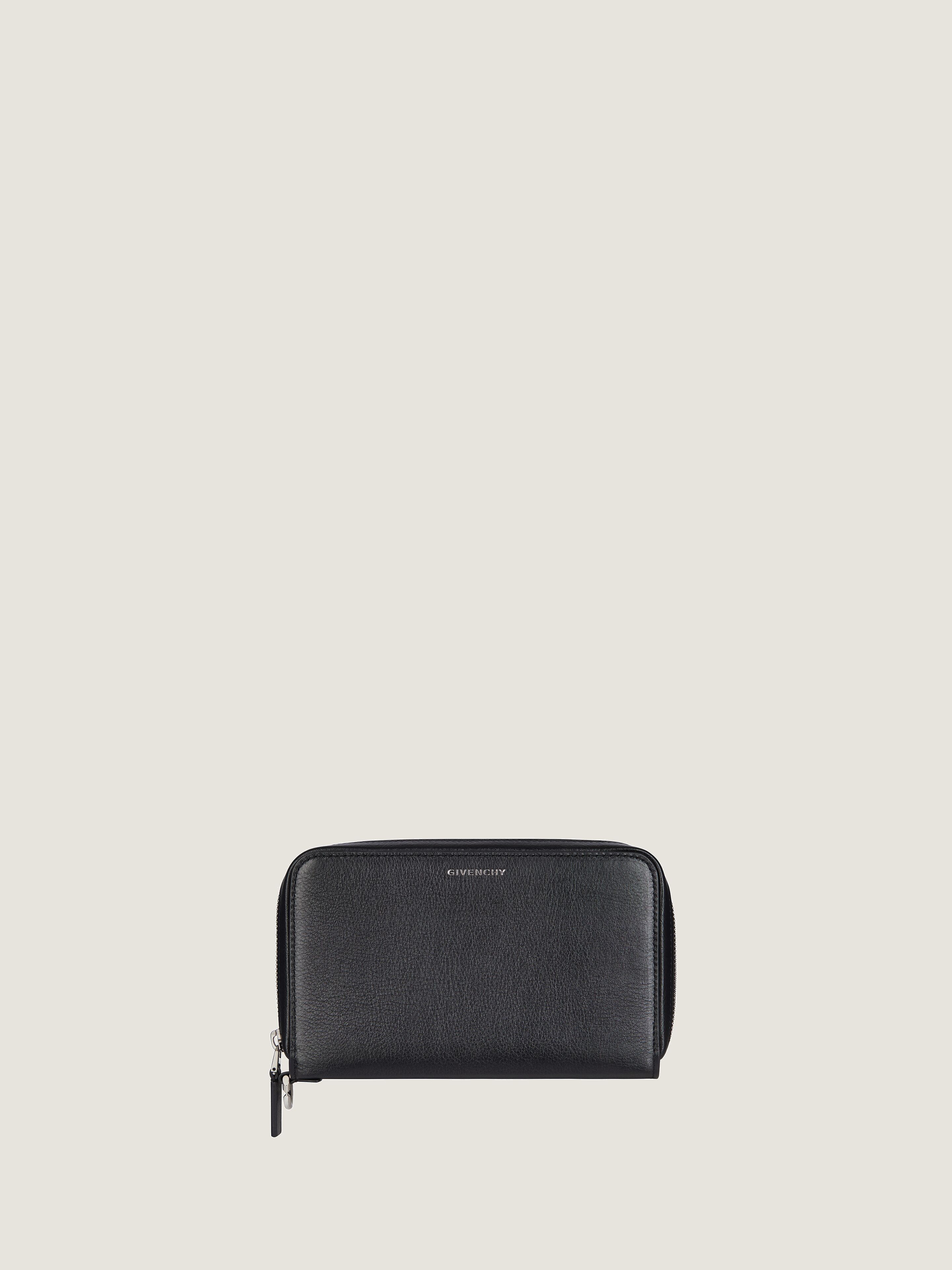 Voyou wallet in grained leather with strap
